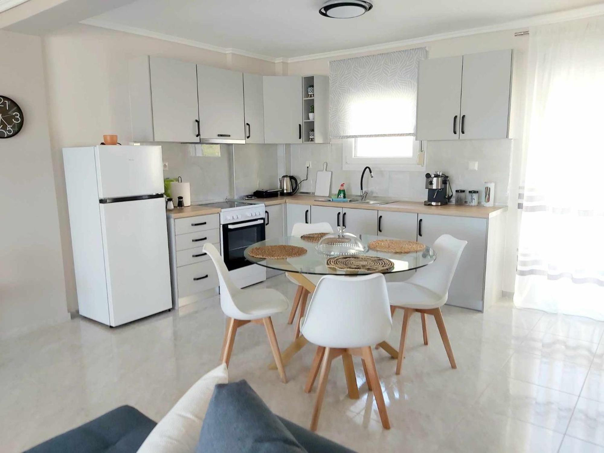Appartement Upon The Hill à Néa Péramos Extérieur photo